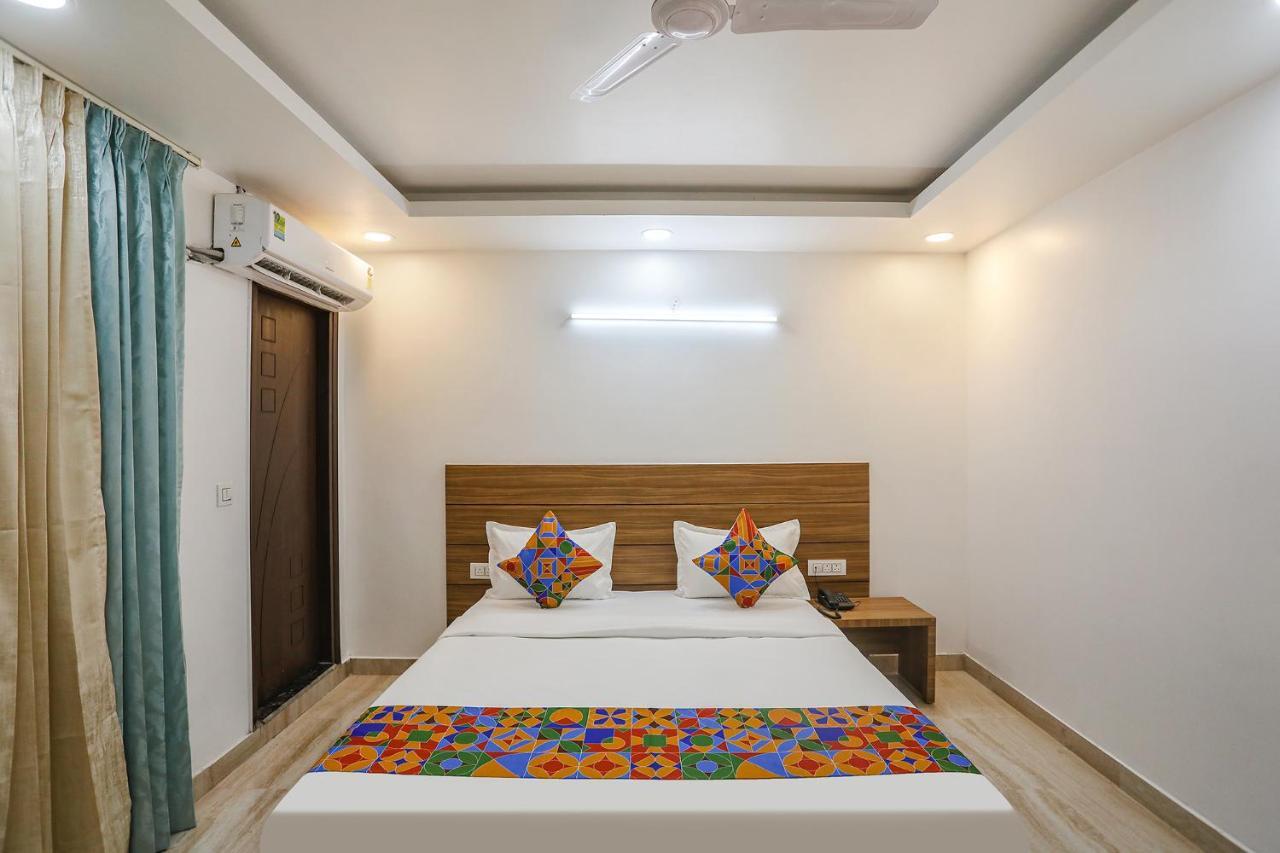Fabhotel Unique Stay 노이다 외부 사진