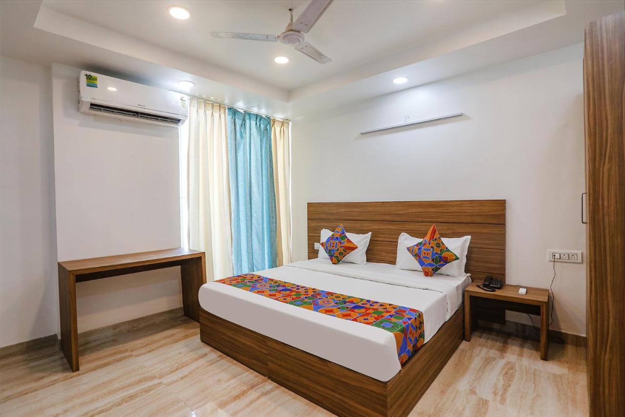 Fabhotel Unique Stay 노이다 외부 사진