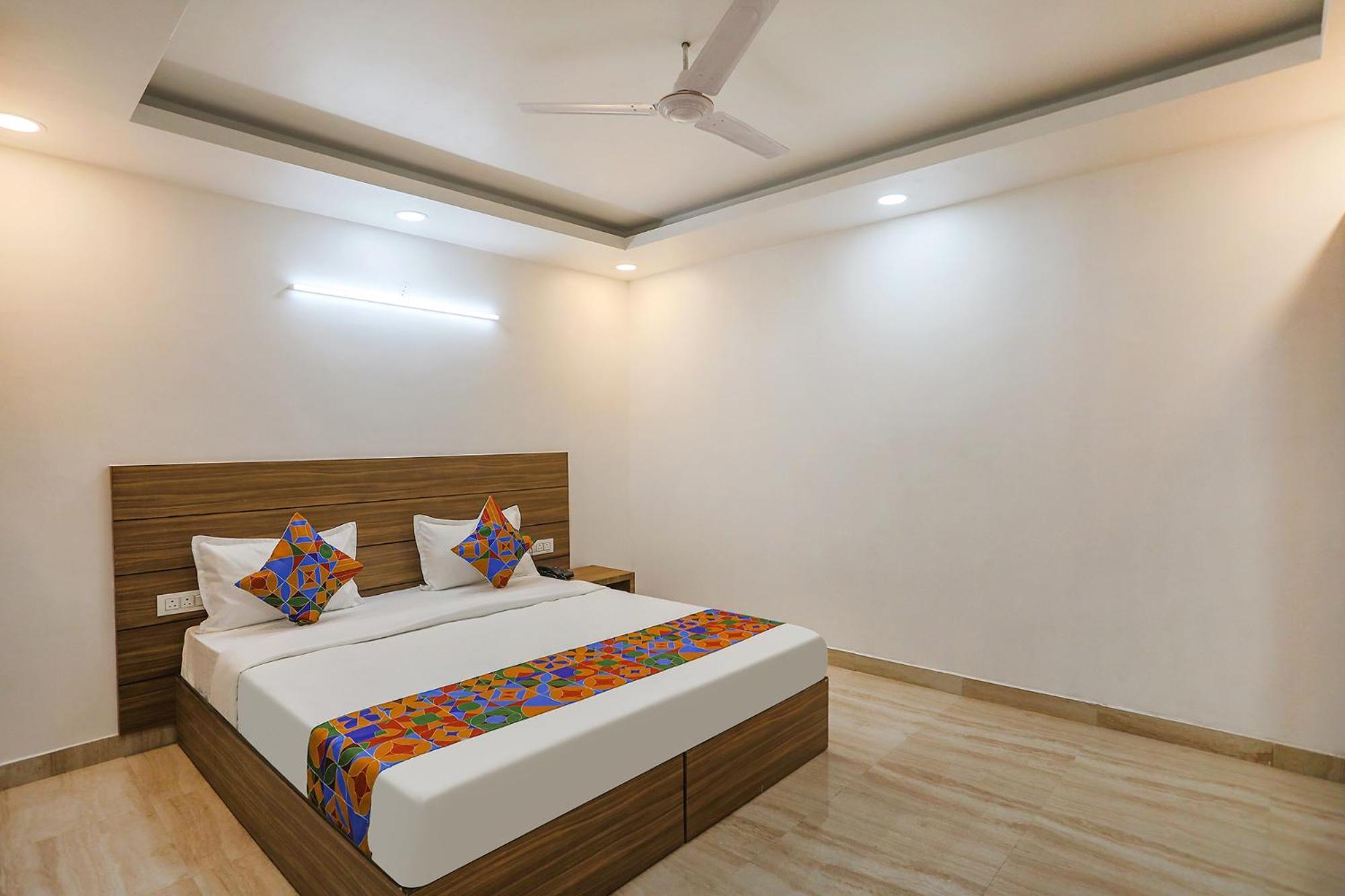 Fabhotel Unique Stay 노이다 외부 사진
