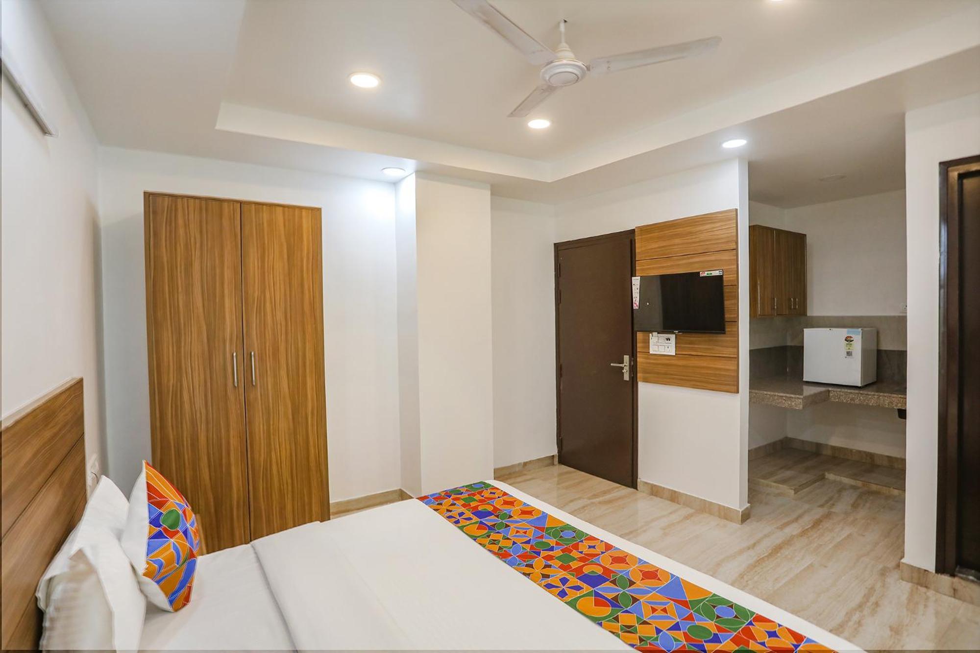 Fabhotel Unique Stay 노이다 외부 사진