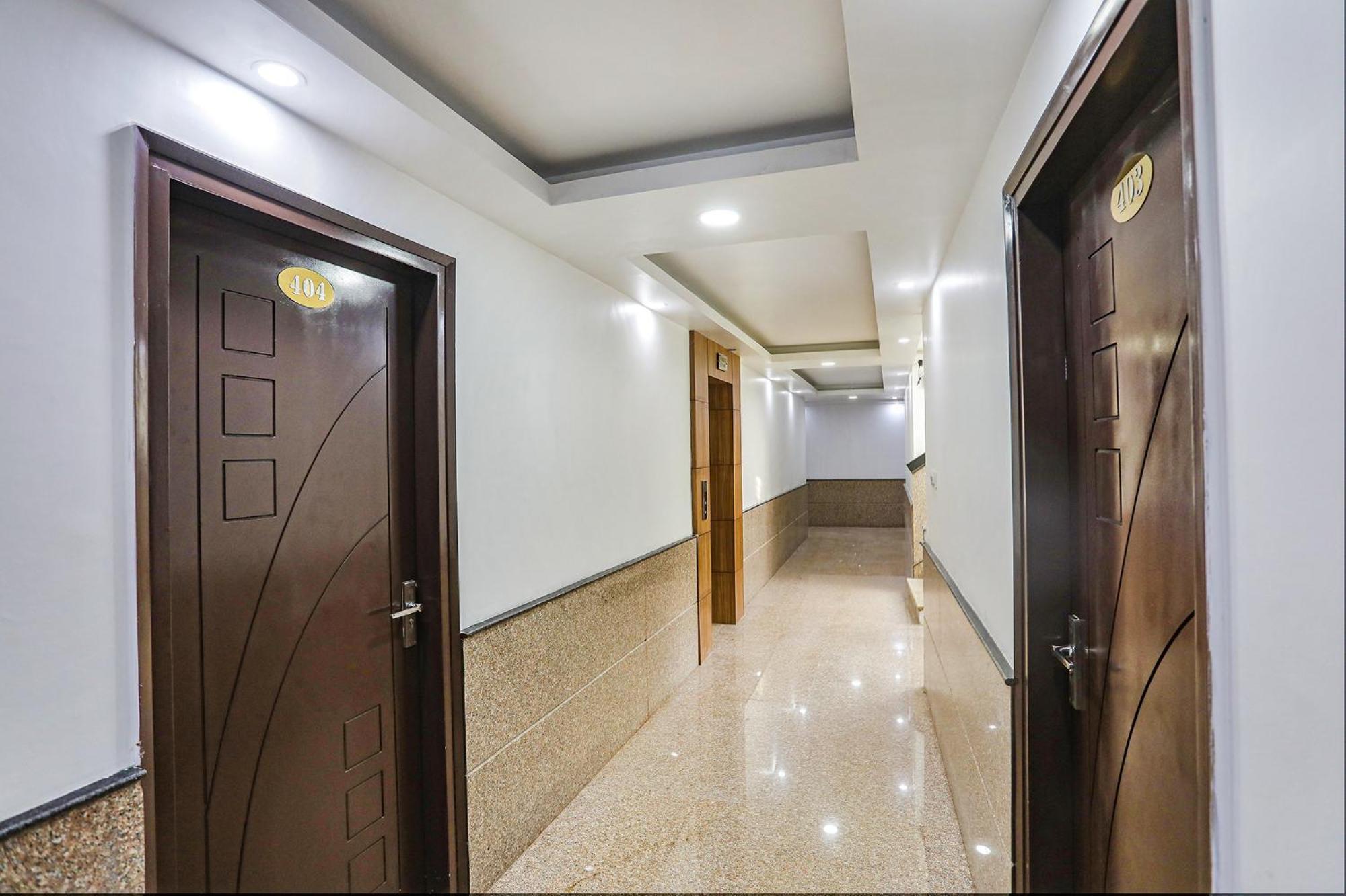 Fabhotel Unique Stay 노이다 외부 사진