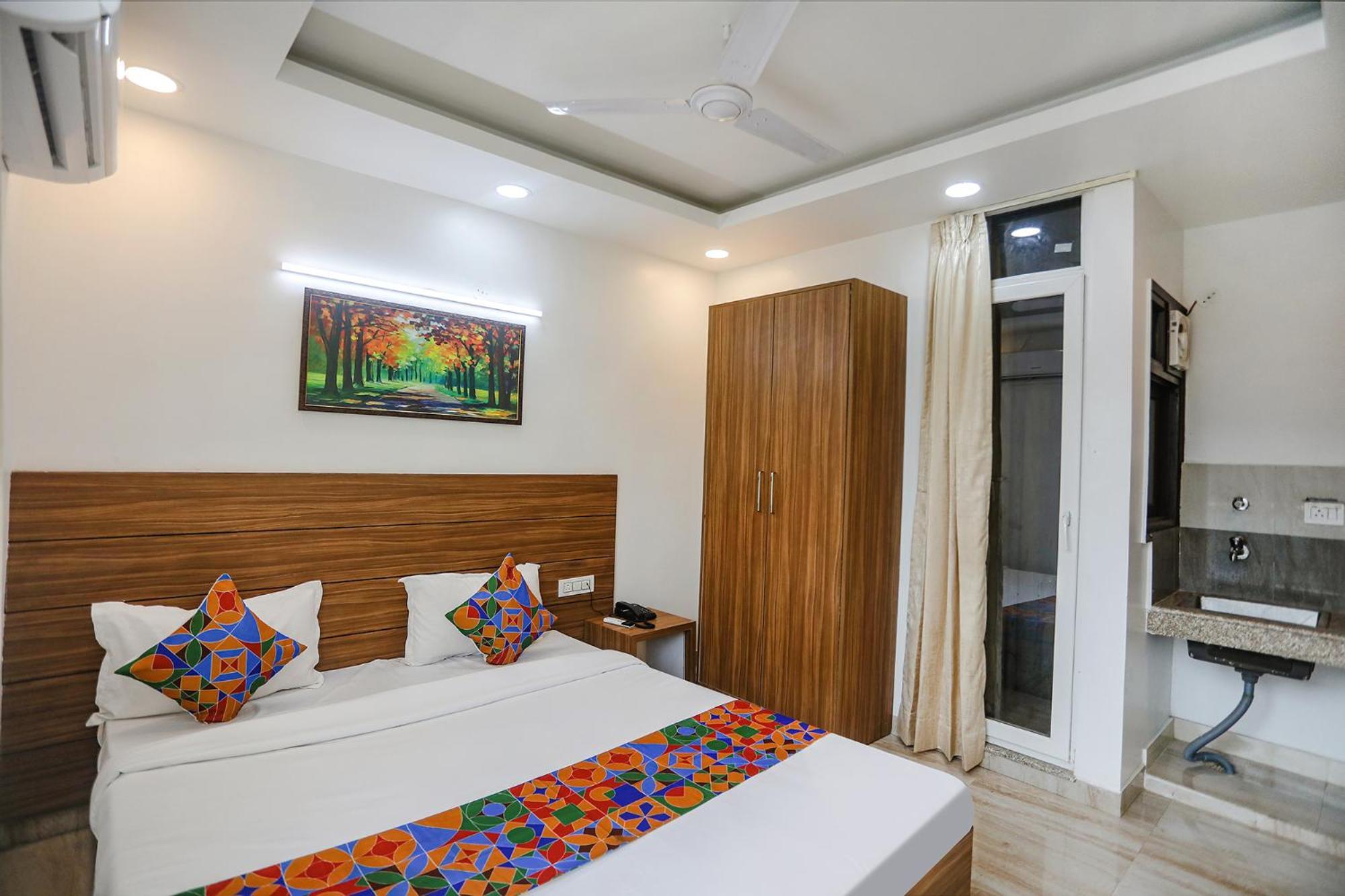 Fabhotel Unique Stay 노이다 외부 사진